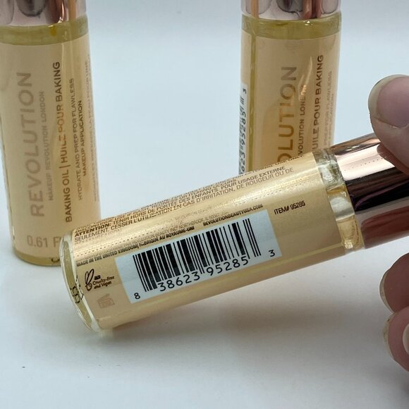 Makeup Revolution London Baking Oil Long-Lasting 0.61 Oz 18 ml Pack Of 3 Pieces - Picture 7 of 9